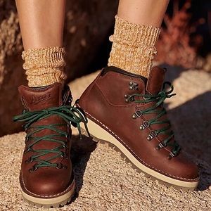Danner | Shoes | New Danner Mountain 